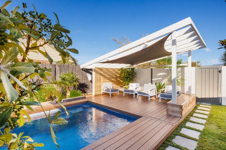 Photo of property in 165 Pacific Drive, Fitzherbert, Palmerston North, 4410