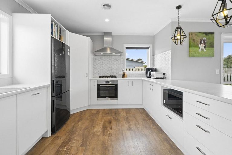 Photo of property in 4 Te Wiremu Lane, Otaki, 5512