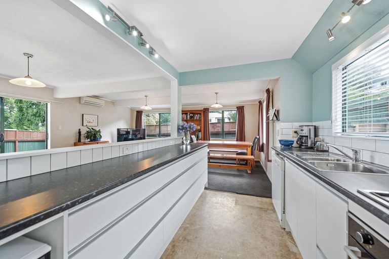 Photo of property in 23 Osprey Drive, Welcome Bay, Tauranga, 3112