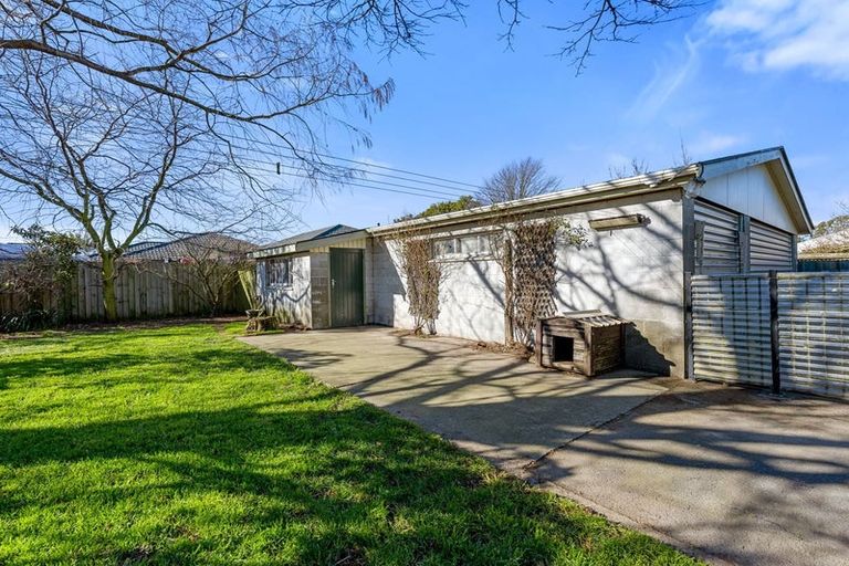 Photo of property in 12 Kirk Road, Templeton, Christchurch, 8042
