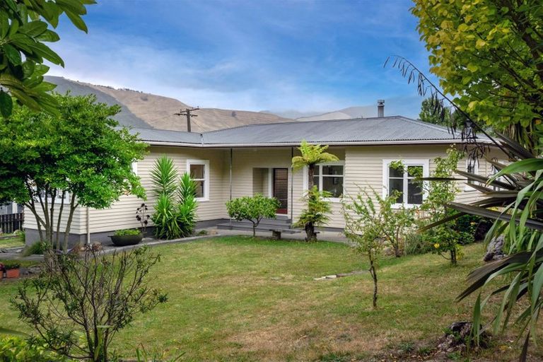 Photo of property in 5 Lawrence Street, Havelock, 7100