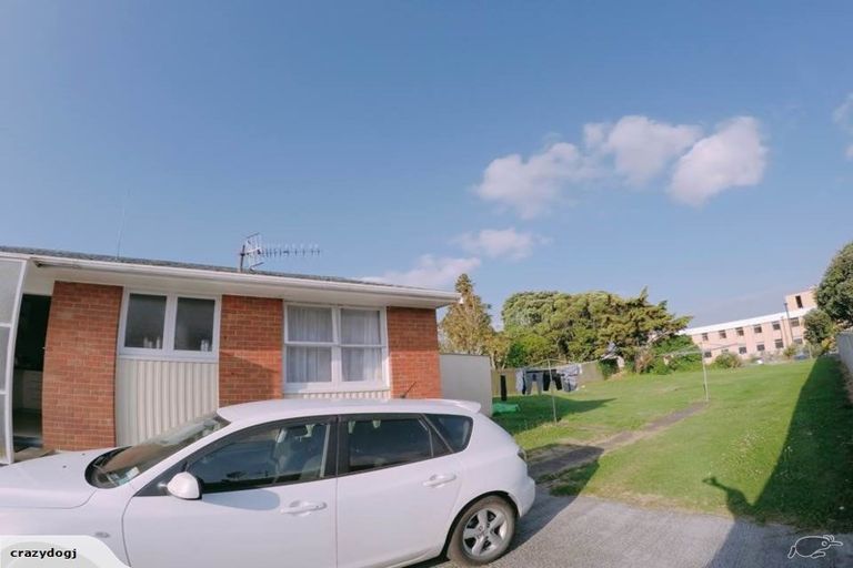 Photo of property in 85 Lincoln Road, Henderson, Auckland, 0610