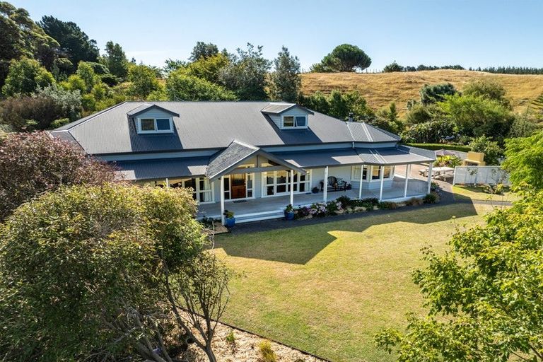Photo of property in 358 Ngarara Road, Waikanae, 5391