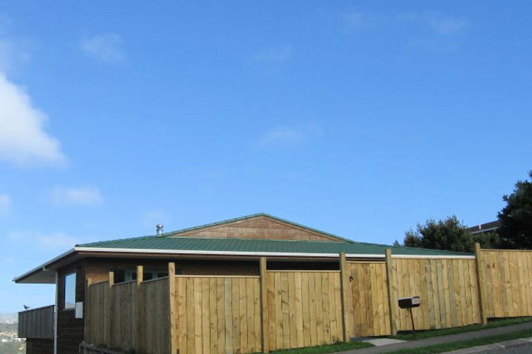 Photo of property in 12 Bodmin Terrace, Camborne, Porirua, 5026