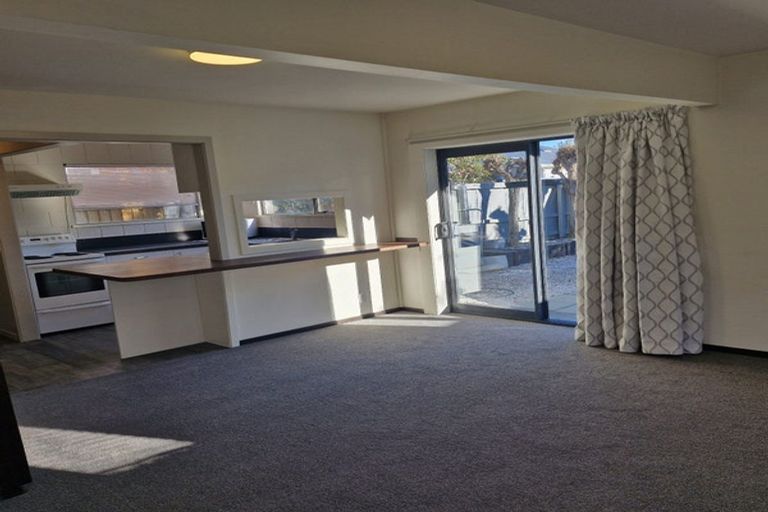Photo of property in 1/182 Springfield Road, St Albans, Christchurch, 8014