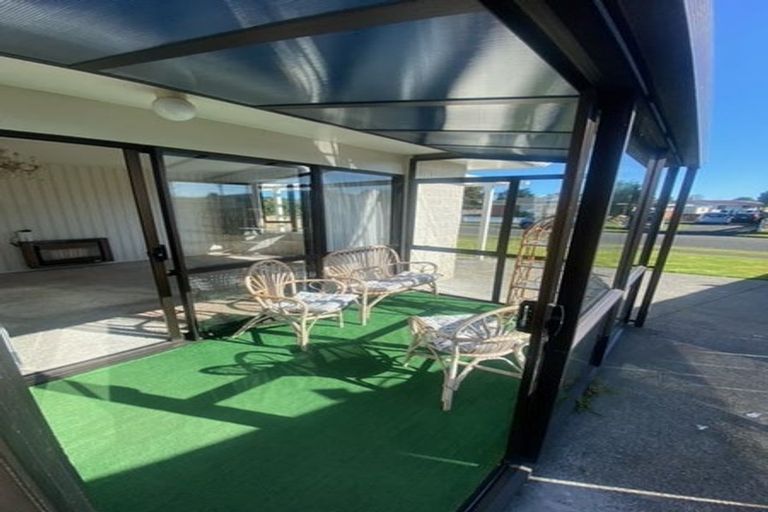 Photo of property in 3 Walker Crescent, Bulls, 4818