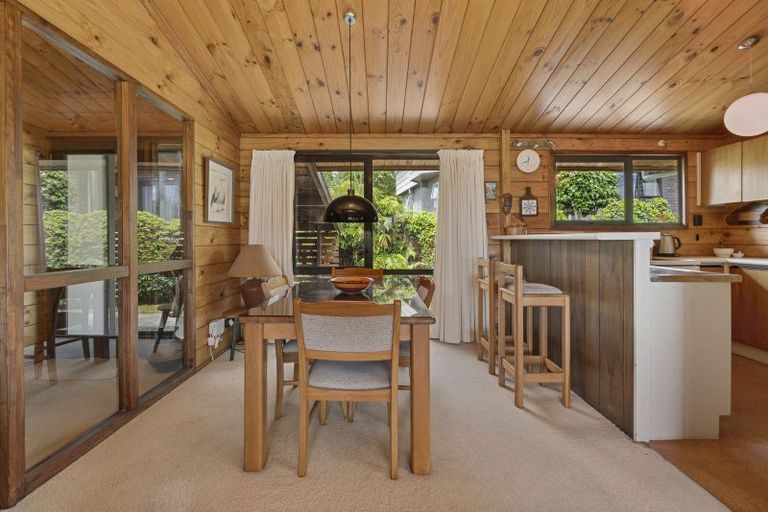 Photo of property in 64 Utuhina Road, Springfield, Rotorua, 3015