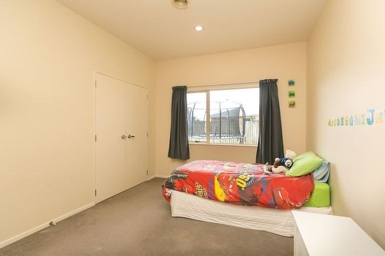 Photo of property in 51 Penrod Drive, Bell Block, New Plymouth, 4312