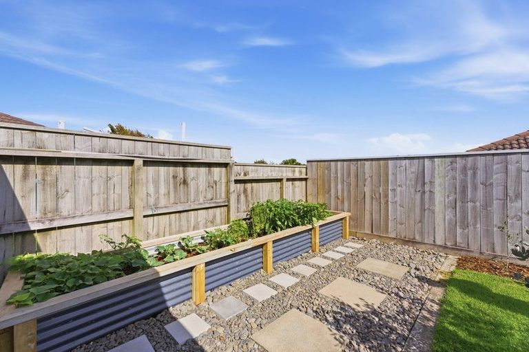 Photo of property in 26 Jules Crescent, Bell Block, New Plymouth, 4312