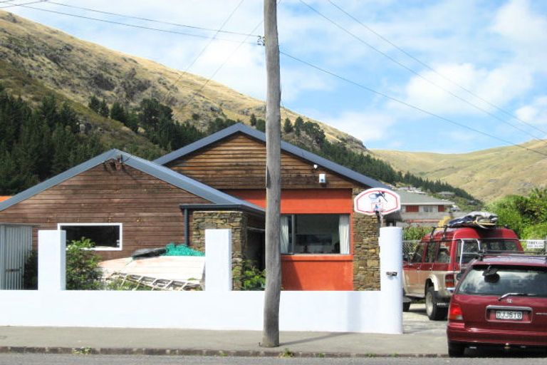 Photo of property in 64 Colenso Street, Sumner, Christchurch, 8081