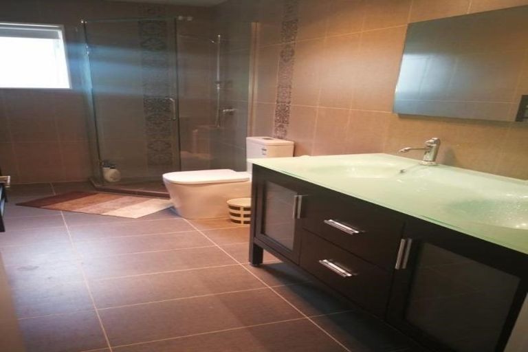 Photo of property in 21 Spyglass Street, Red Beach, 0932