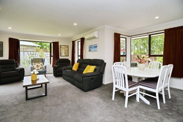 Photo of property in 10 Rowse Street, Rangiora, 7400