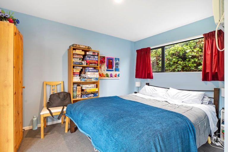 Photo of property in 297 Lake Terrace Road, Shirley, Christchurch, 8061