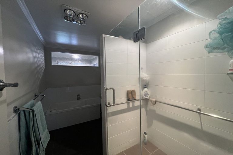 Photo of property in 18 Seymour Street, Waitara, 4320