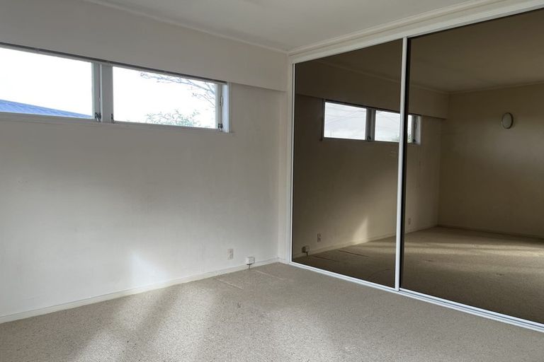 Photo of property in 6 Raines Avenue, Forrest Hill, Auckland, 0620