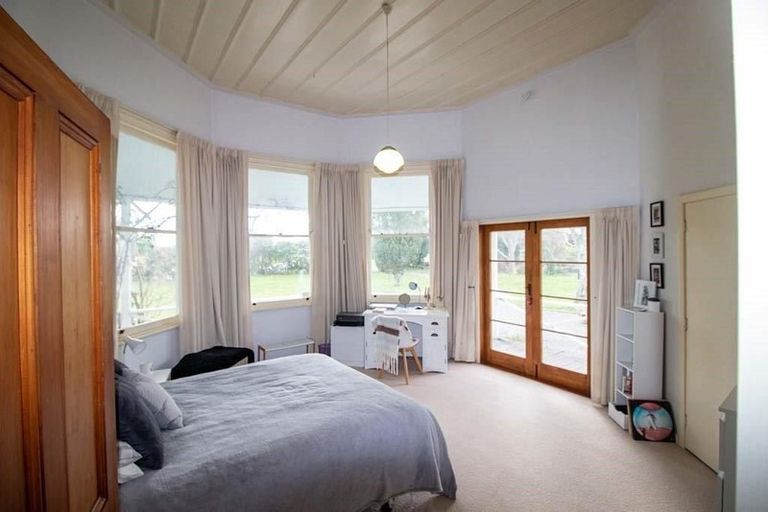 Photo of property in 49 Pukepapa Road, Marton, 4710