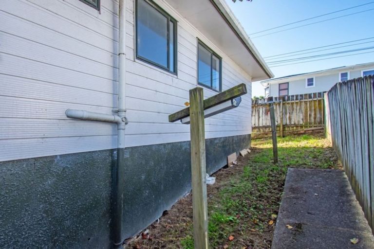 Photo of property in 3a Kohiwi Road, Manurewa, Auckland, 2102