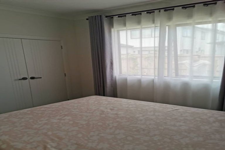 Photo of property in 16 Golden Avenue, Flat Bush, Auckland, 2019