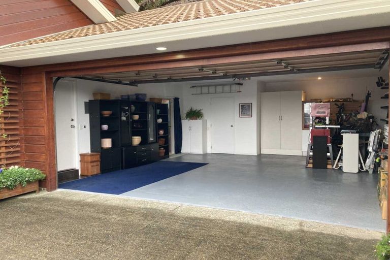 Photo of property in 2/71 Balmain Road, Birkenhead, Auckland, 0626