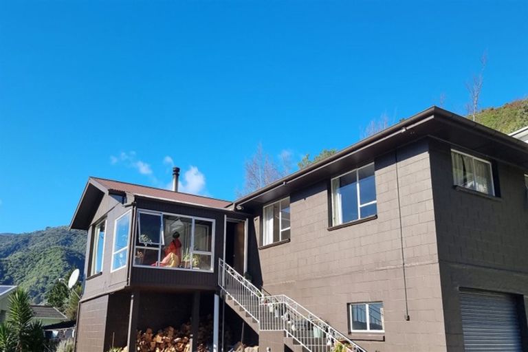 Photo of property in 86 Scotland Street, Picton, 7220