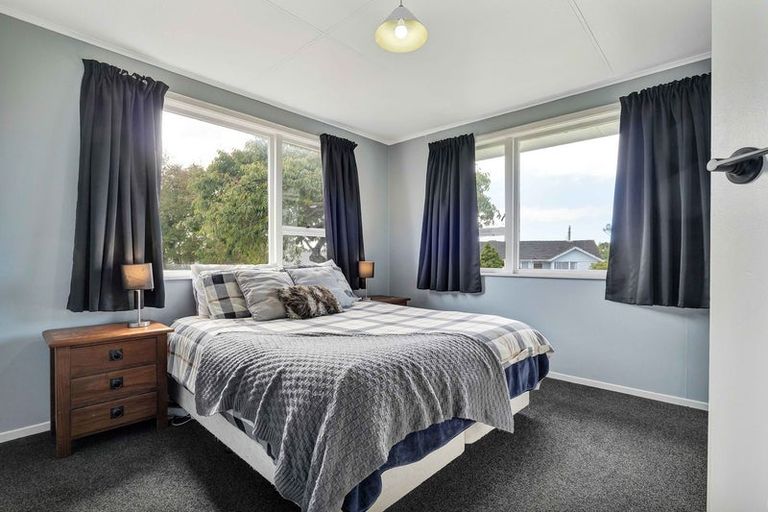 Photo of property in 75 Wrantage Street, Westown, New Plymouth, 4310