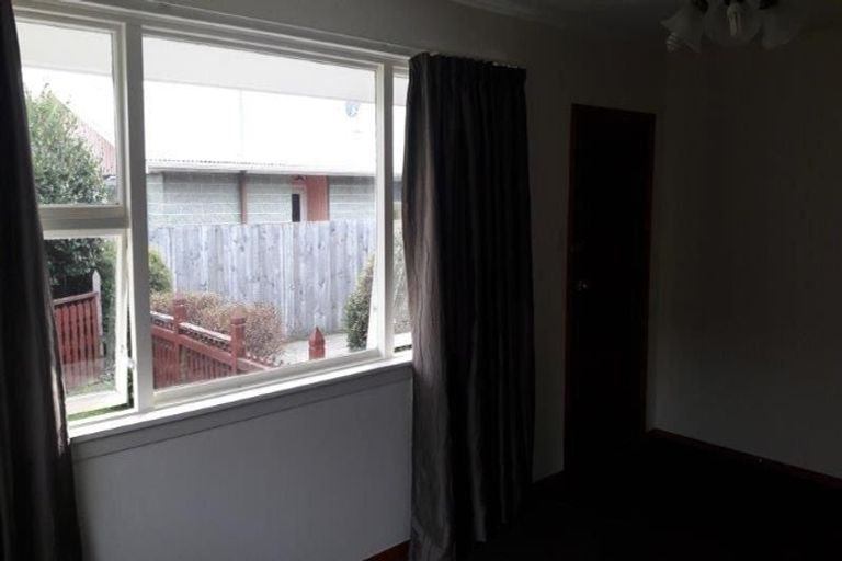 Photo of property in 1/30 Hillsborough Terrace, Hillsborough, Christchurch, 8022