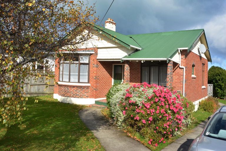 Photo of property in 90 Tomahawk Road, Andersons Bay, Dunedin, 9013