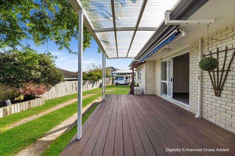 Photo of property in 16 Frisken Place, Lynmore, Rotorua, 3010