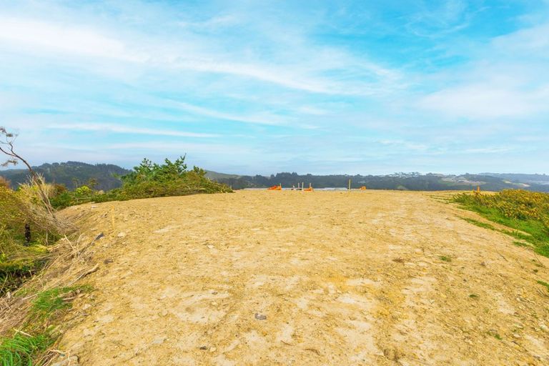 Photo of property in 3 Navigation Drive, Whitby, Porirua, 5024