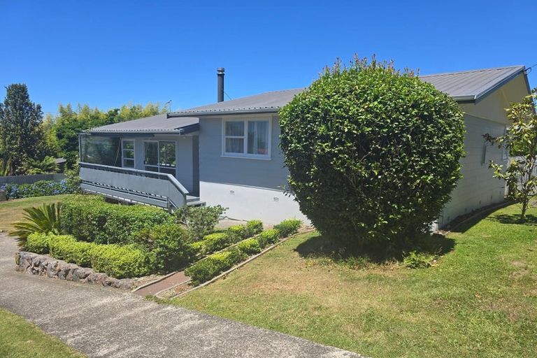 Photo of property in 92 Mallard Drive, Selwyn Heights, Rotorua, 3015