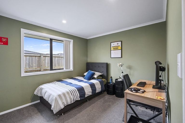 Photo of property in 13 Kimbolton Street, Rototuna North, Hamilton, 3210