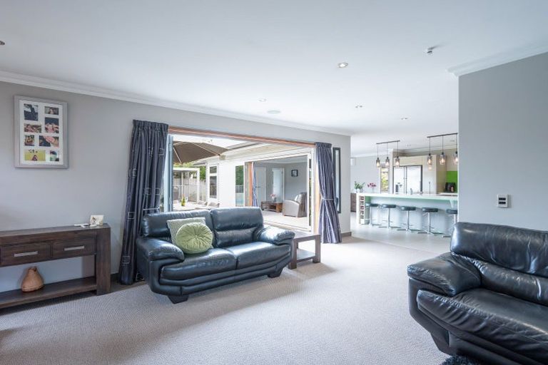 Photo of property in 25 Kitakita Grove, Motueka, 7120