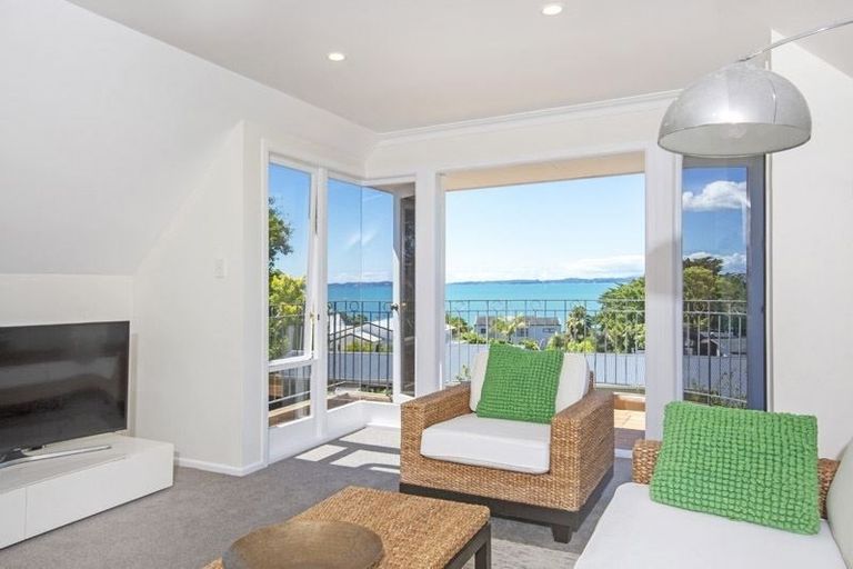 Photo of property in 44 Pah Road, Cockle Bay, Auckland, 2014