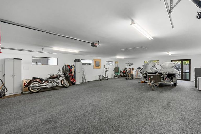 Photo of property in 6 Hazelnut Avenue, Prebbleton, 7604