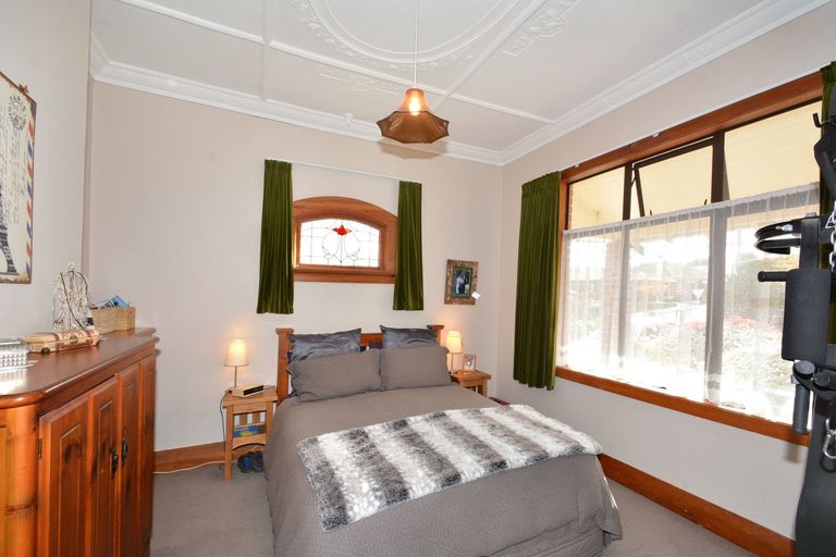 Photo of property in 90 Tomahawk Road, Andersons Bay, Dunedin, 9013