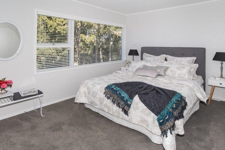 Photo of property in 17 Ridgeline Way, Brookby, Manurewa, 2576