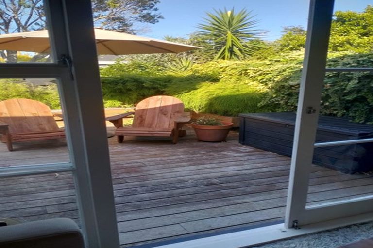 Photo of property in 2/54 Ngataringa Road, Devonport, Auckland, 0624