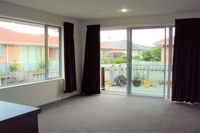 Photo of property in 3/19 Collingwood Street, New Brighton, Christchurch, 8061