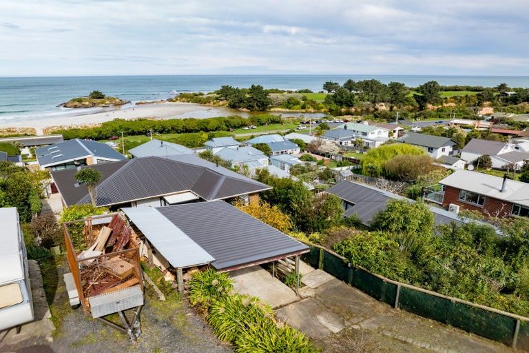 Photo of property in 19 Seaview Road, Brighton, Dunedin, 9035