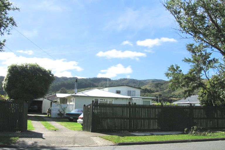 Photo of property in 92 Mcleod Street, Elderslea, Upper Hutt, 5018
