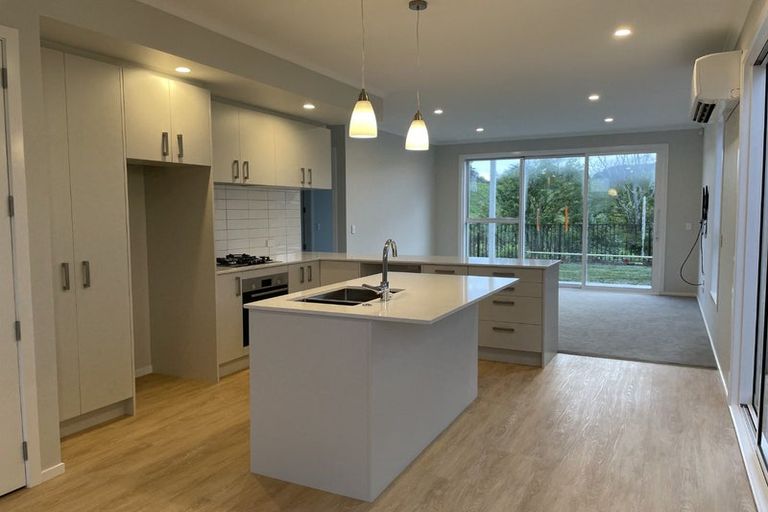 Photo of property in 14 Koreke Close, Kenepuru, Porirua, 5022