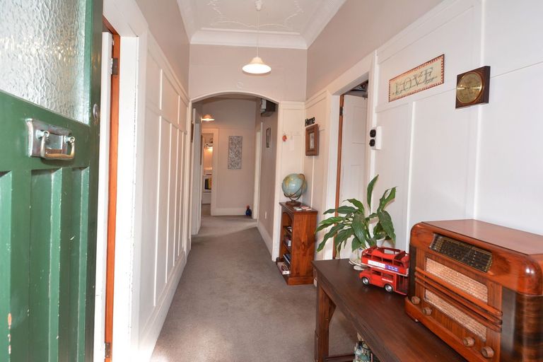 Photo of property in 90 Tomahawk Road, Andersons Bay, Dunedin, 9013