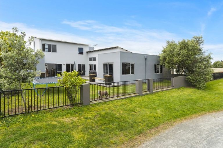 Photo of property in 27 Bermuda Drive, Papamoa Beach, Papamoa, 3118