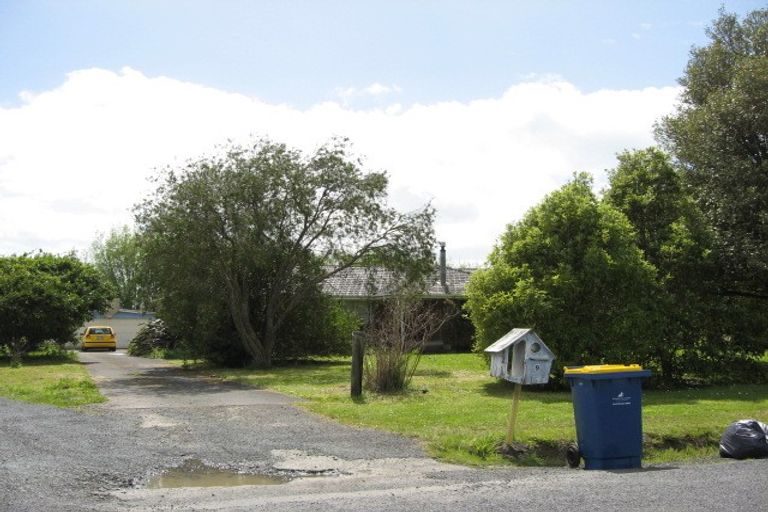 Photo of property in 9 Dale Road, Whenuapai, Auckland, 0618