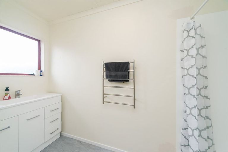 Photo of property in 1-6 Arli Court, Hokowhitu, Palmerston North, 4410