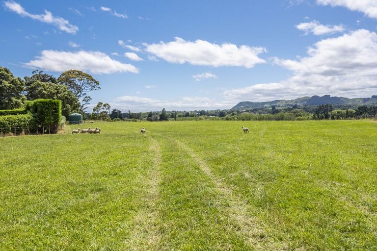 Photo of property in 165 Otaki Gorge Road, Hautere, 5582