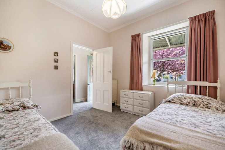 Photo of property in 33 Wiltshire Street, Arrowtown, 9302