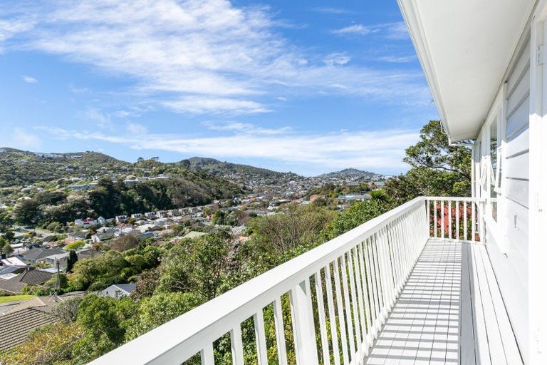 Photo of property in 57 Collier Avenue, Karori, Wellington, 6012