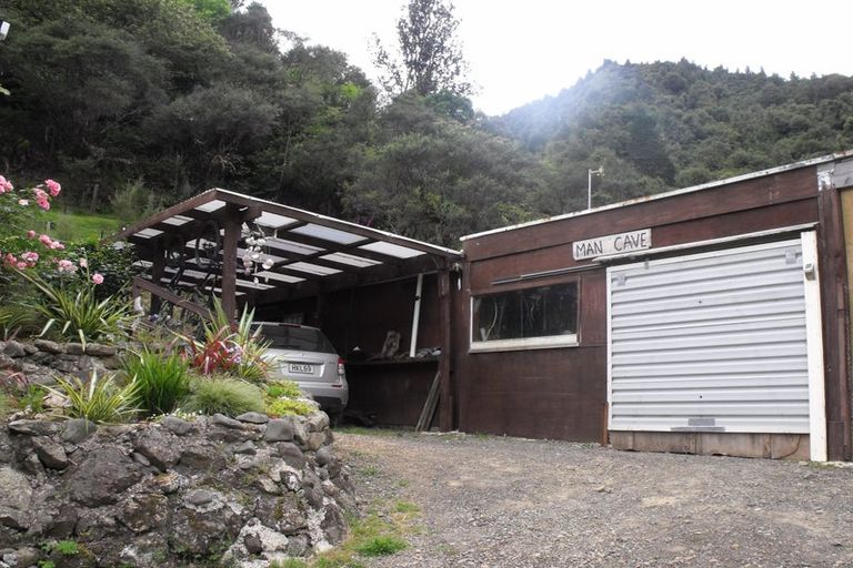 Photo of property in 102 Pakihi Road, Toatoa, Opotiki, 3197