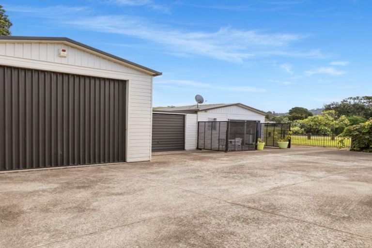 Photo of property in 10 Hillview Road, Waihi Beach, 3611